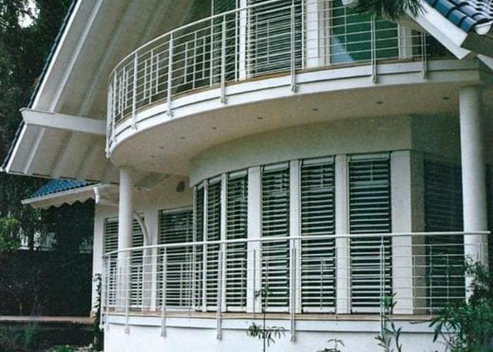 RoJa 61 Außenjalousie und Rollladen